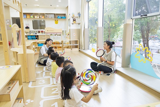 完善普惠托育化解入托难