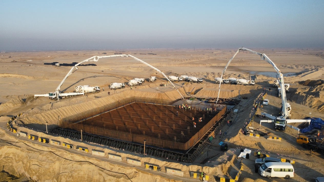 中企承建科威特大型基础设施项目完成1500万土方施工